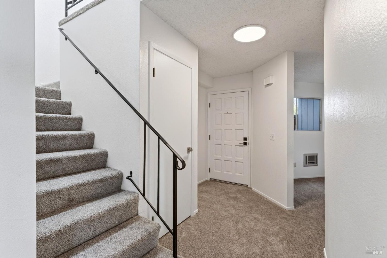 689 Racquet Club Circle