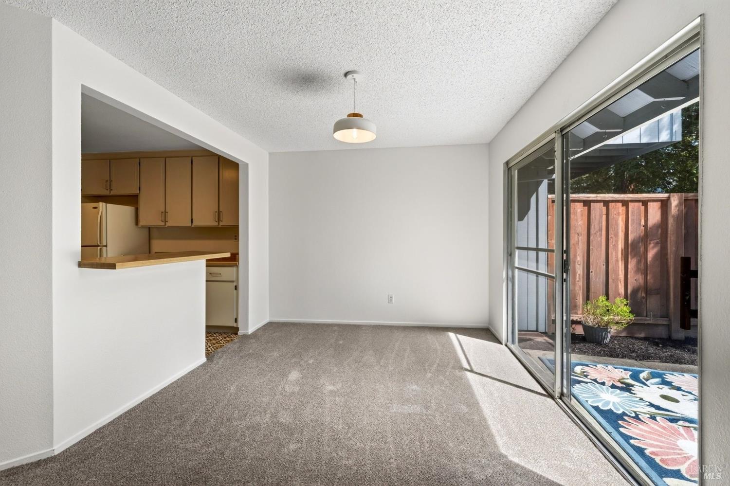 689 Racquet Club Circle