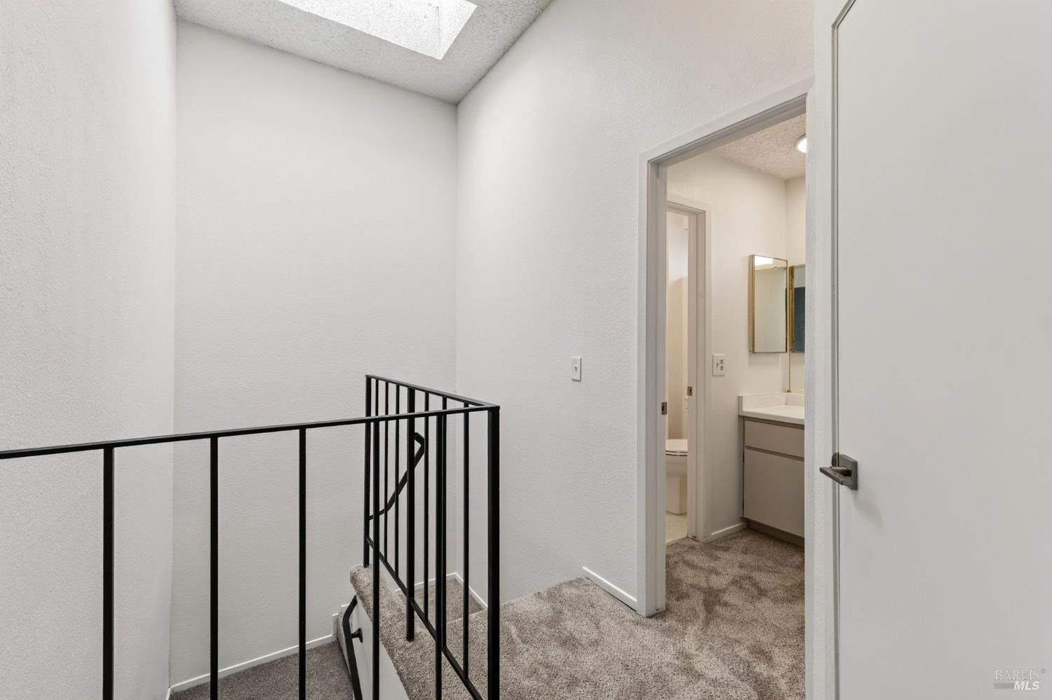 689 Racquet Club Circle