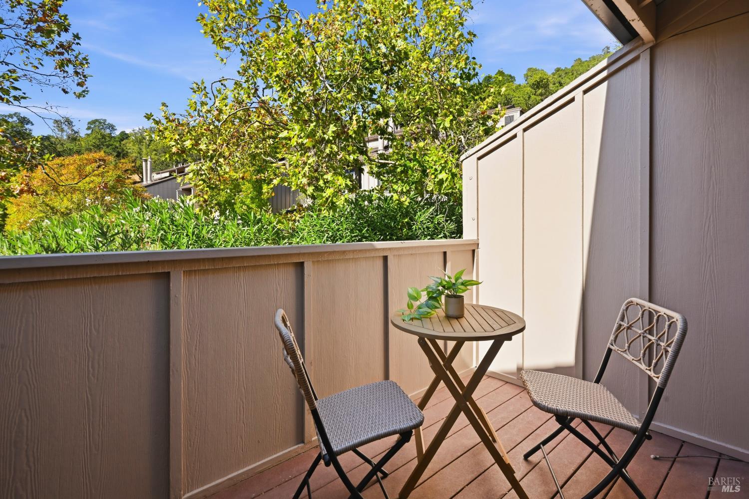 7 Josefa Court