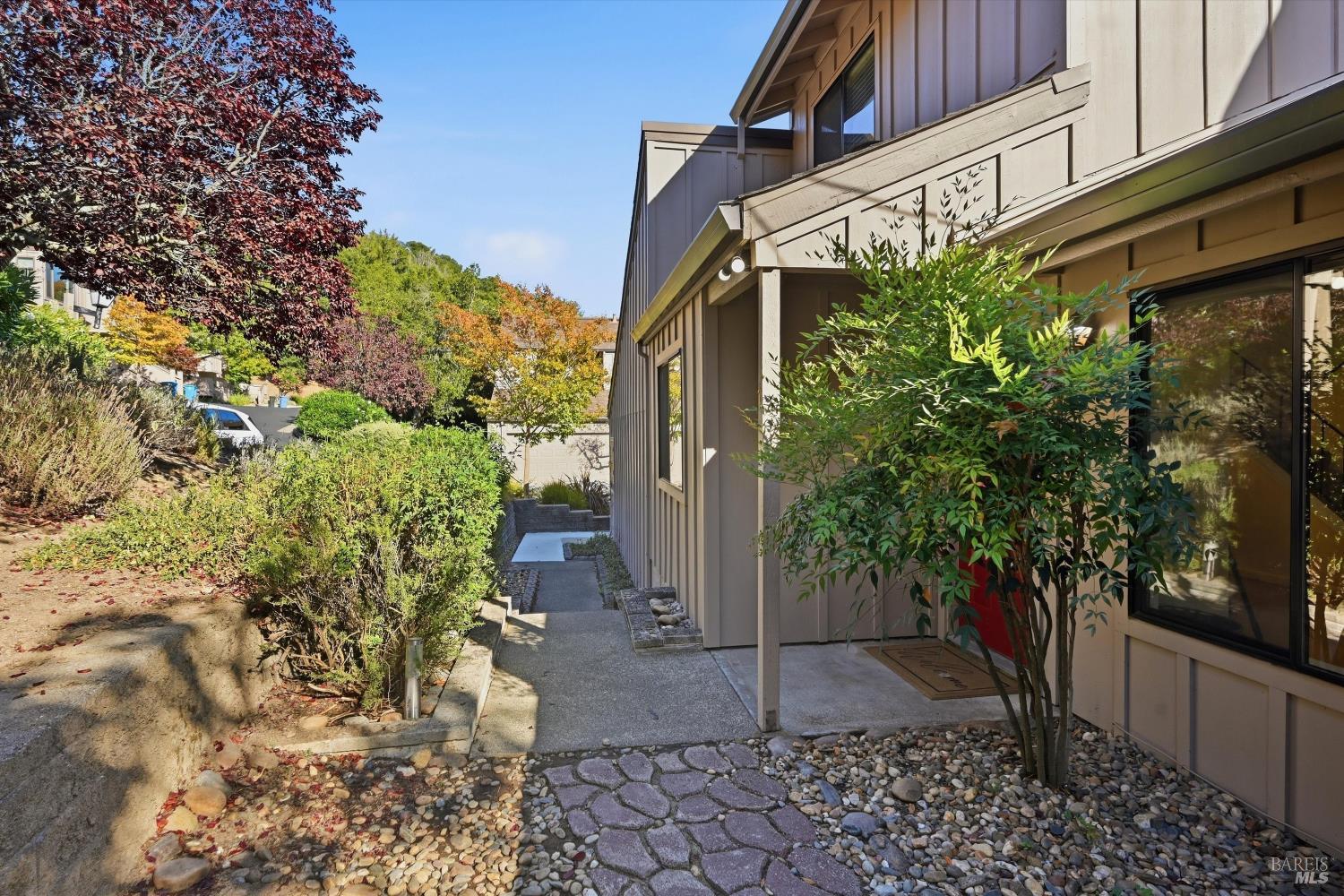 7 Josefa Court