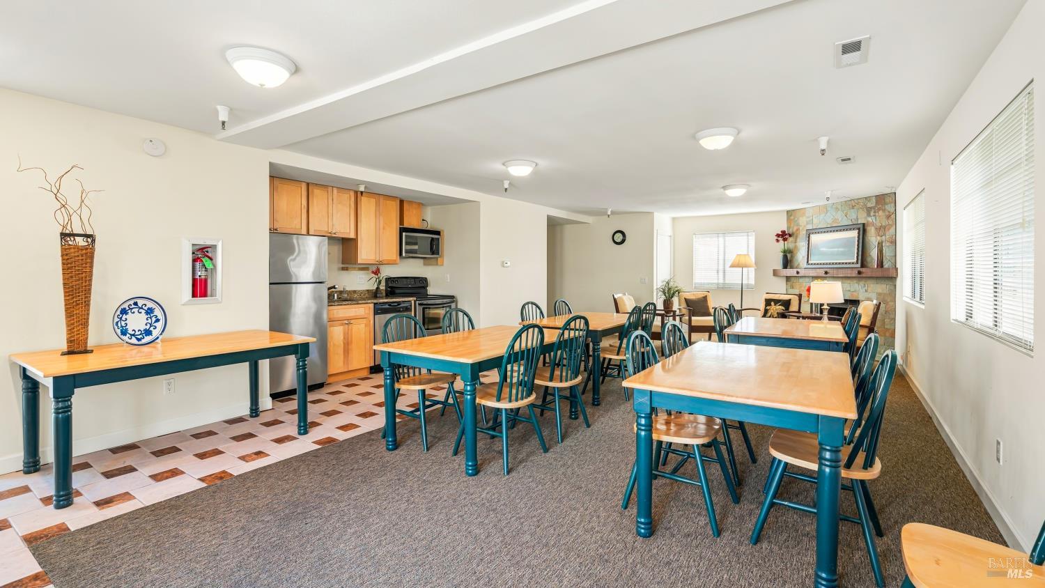 720 Petaluma Boulevard S Unit: #23