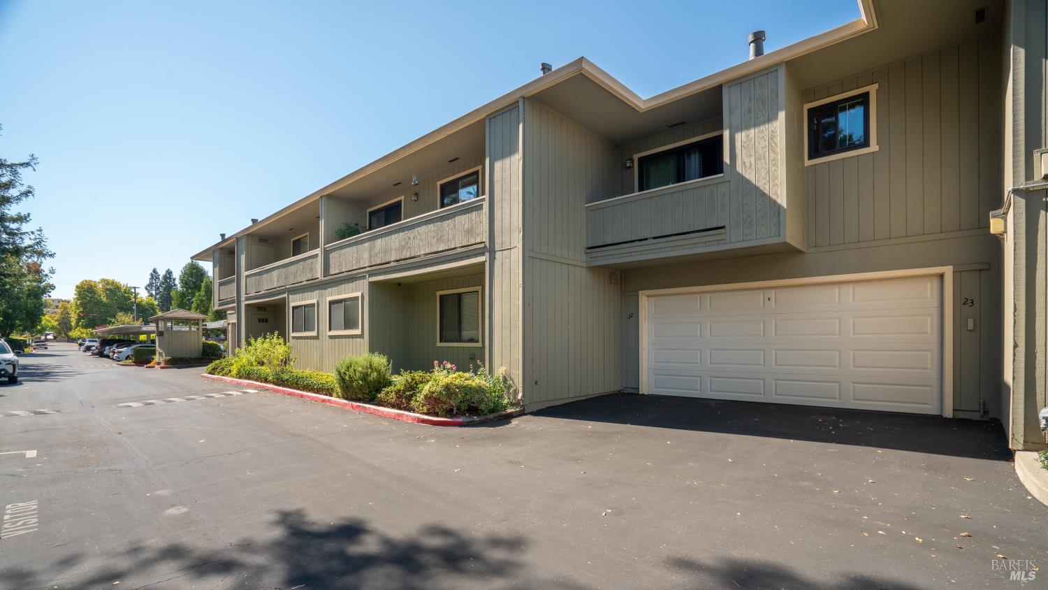720 Petaluma Boulevard S Unit: #23