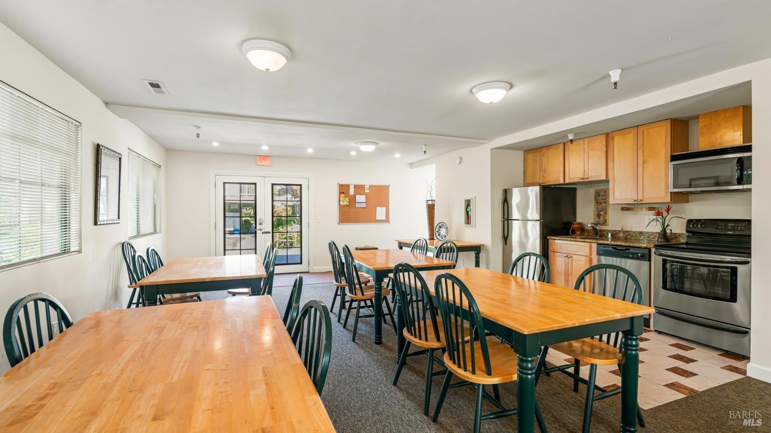 720 Petaluma Boulevard S Unit: #23