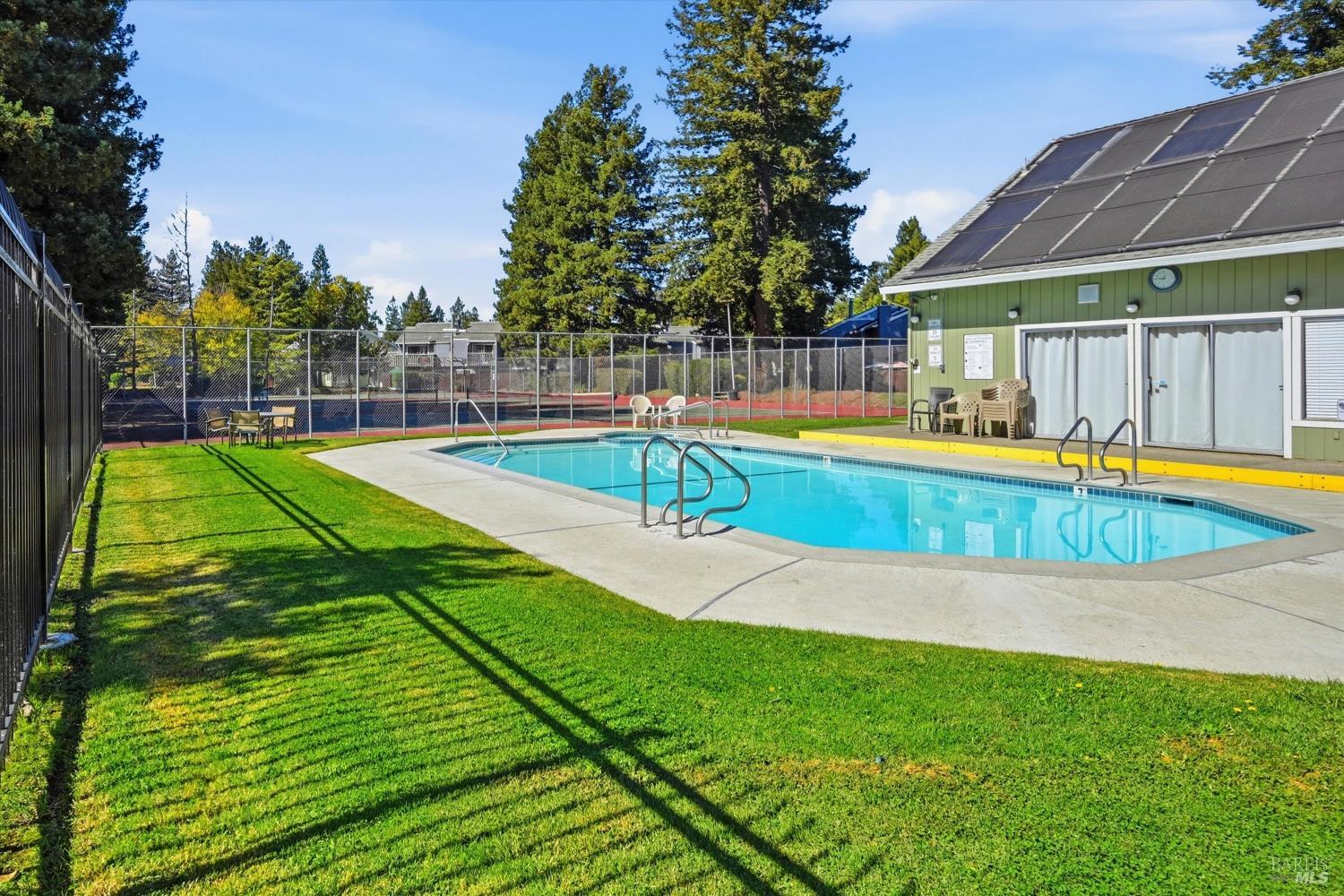 647 Racquet Club Circle