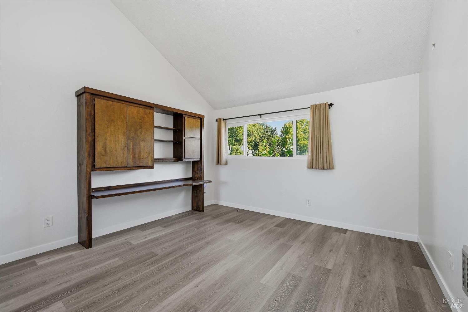 647 Racquet Club Circle