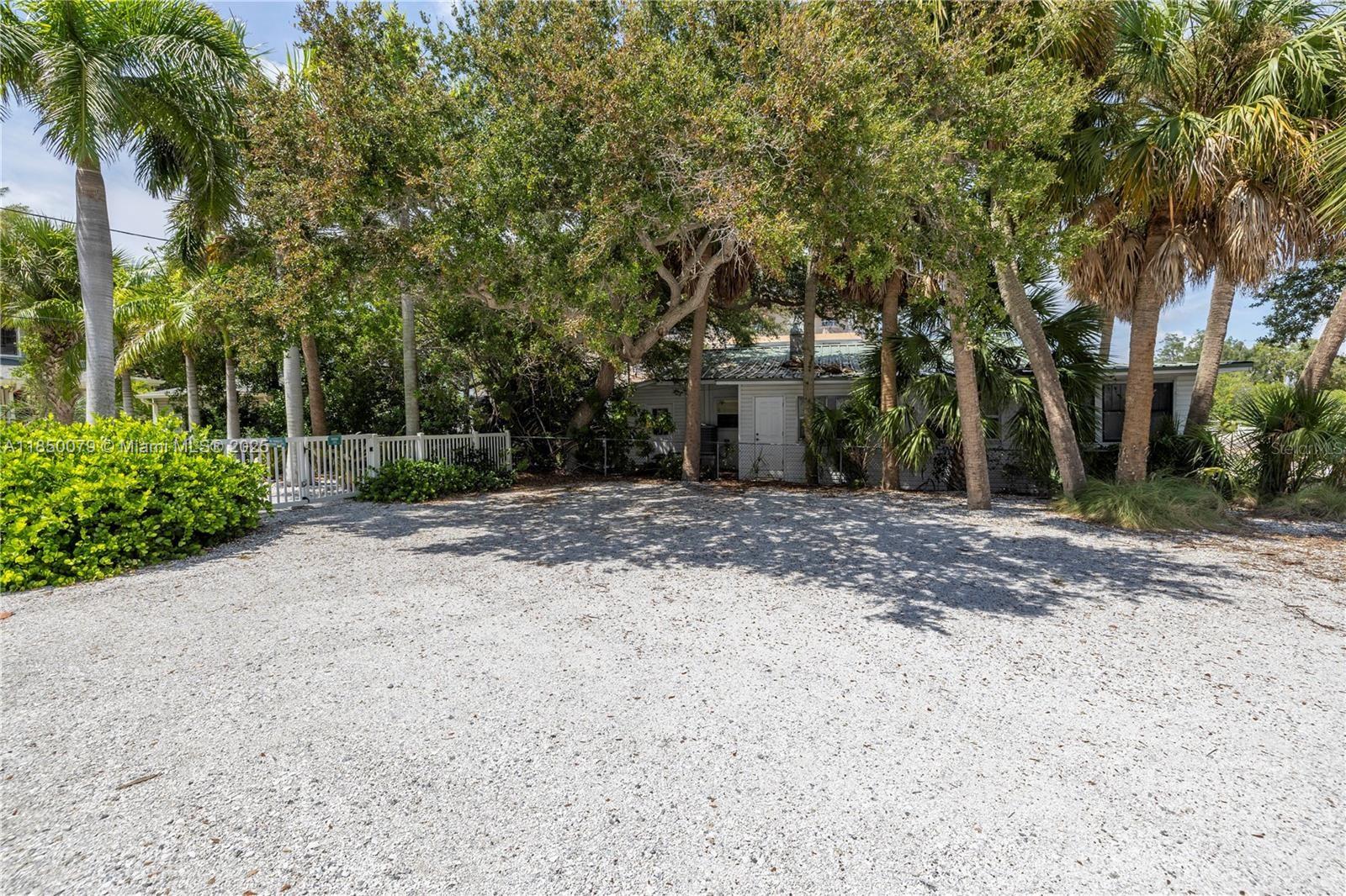 516 Gulf Blvd