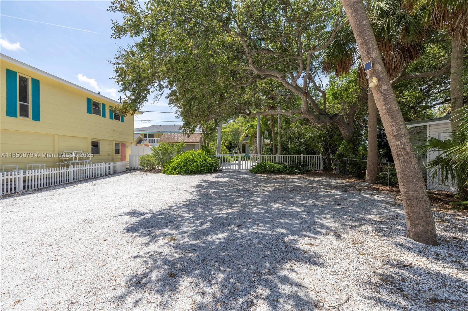 516 Gulf Blvd