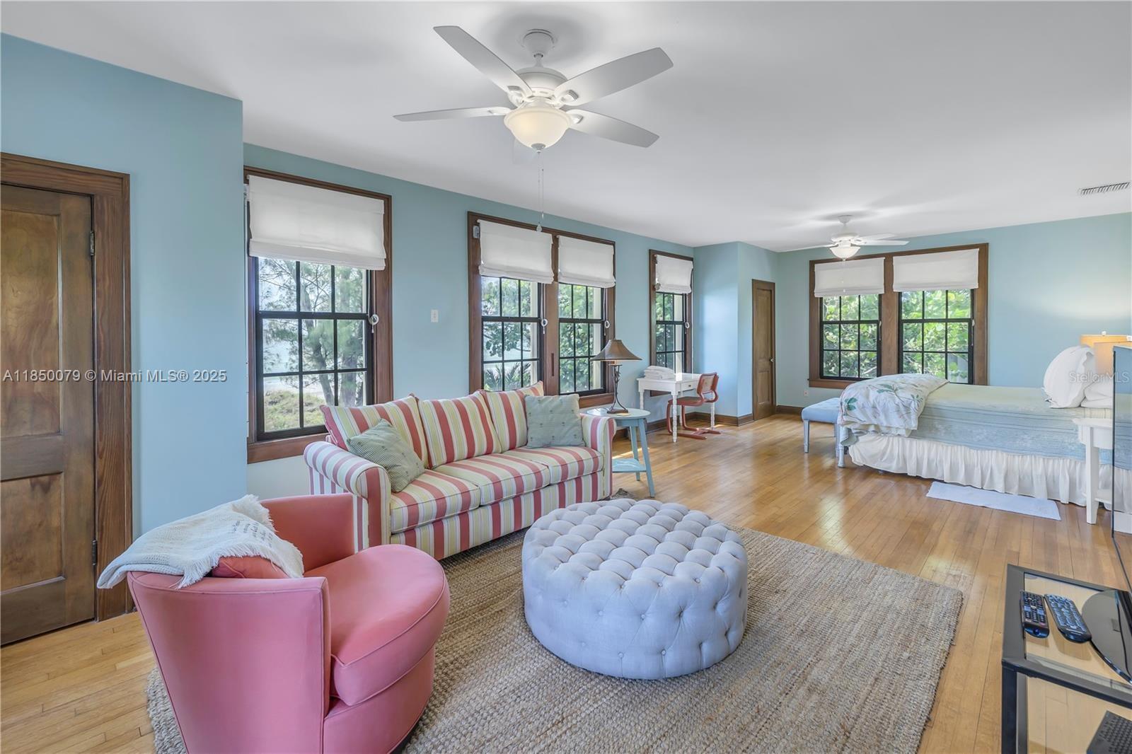 516 Gulf Blvd