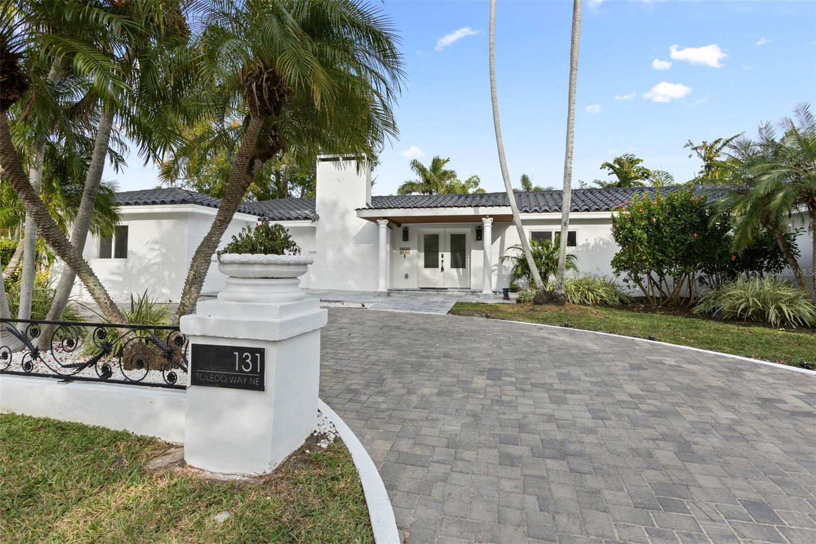 131 TOLEDO WAY NE