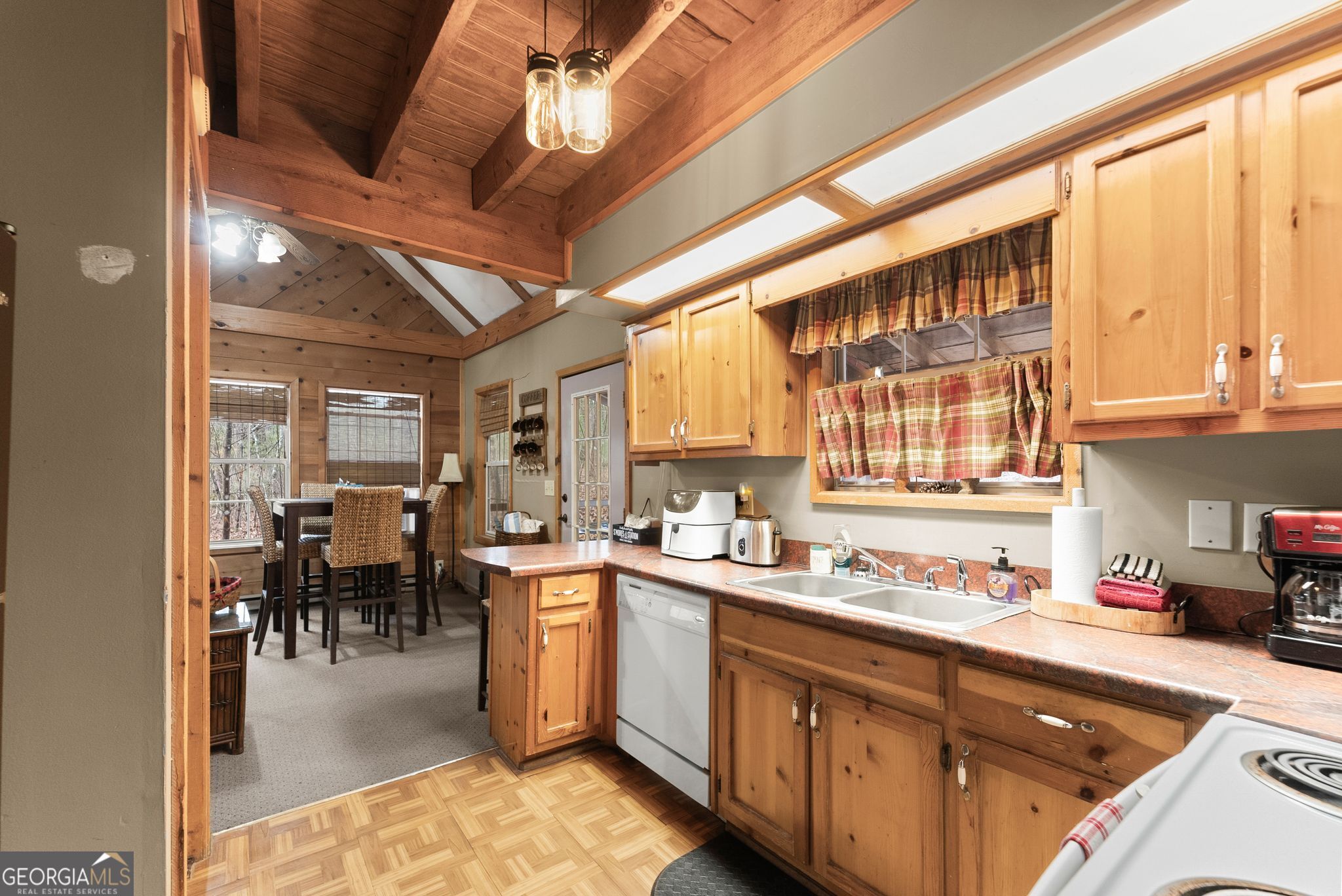 3 Ramblewood Drive