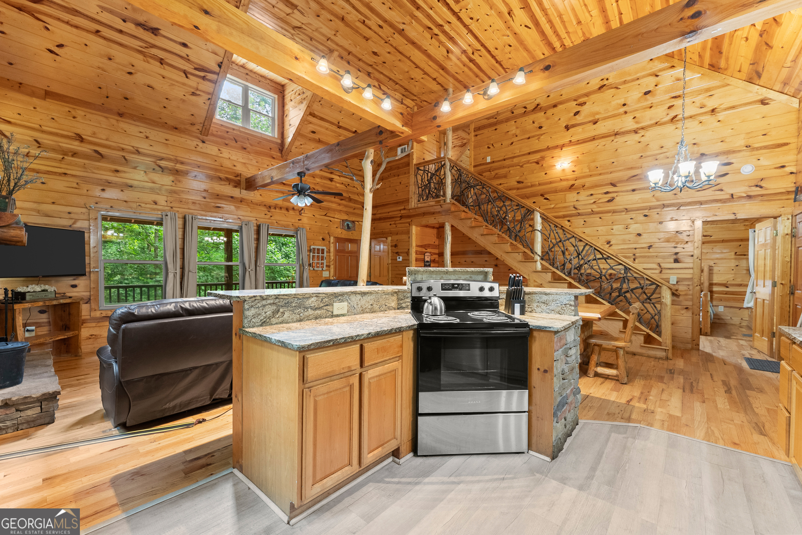457 Old Cherokee Road