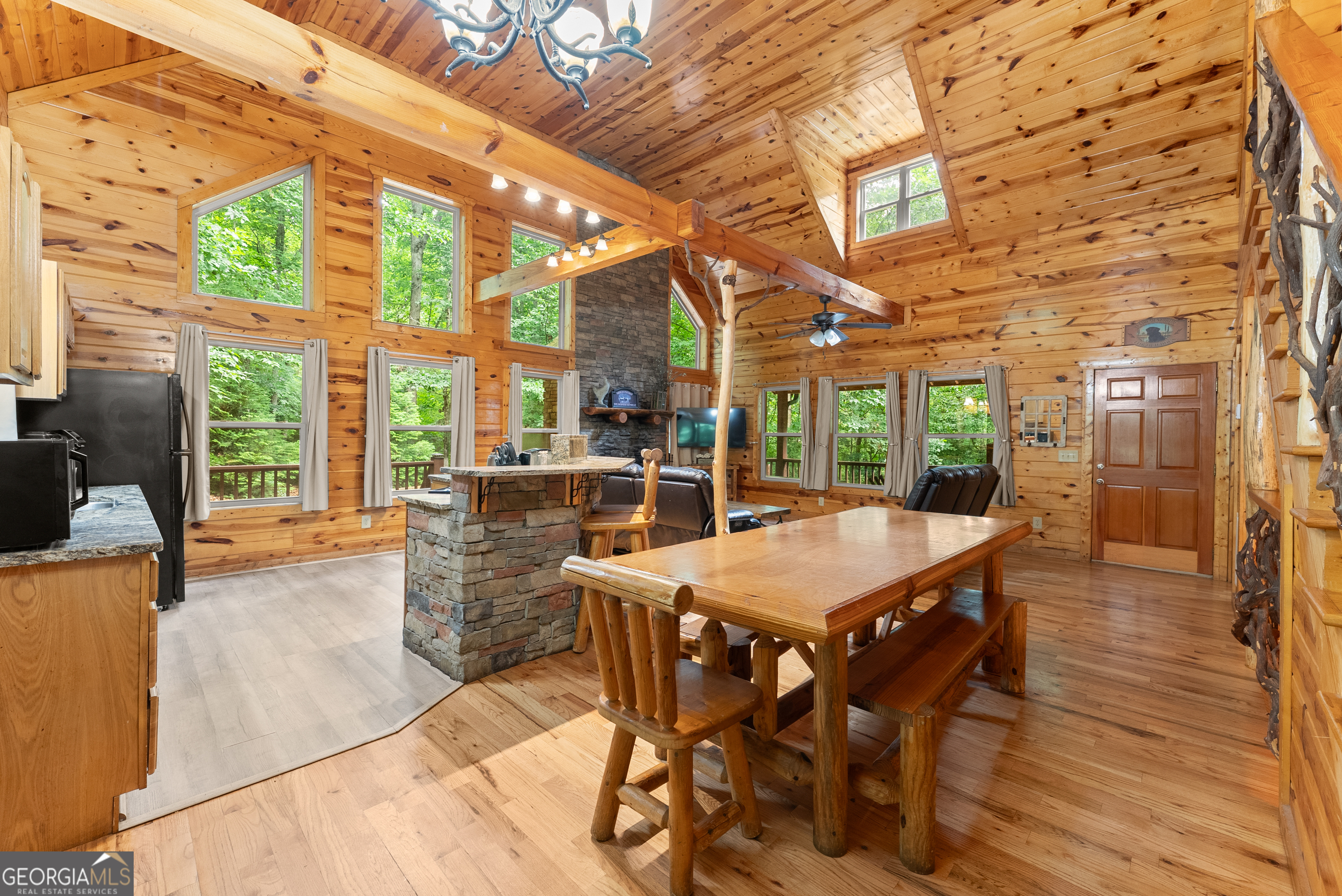 457 Old Cherokee Road