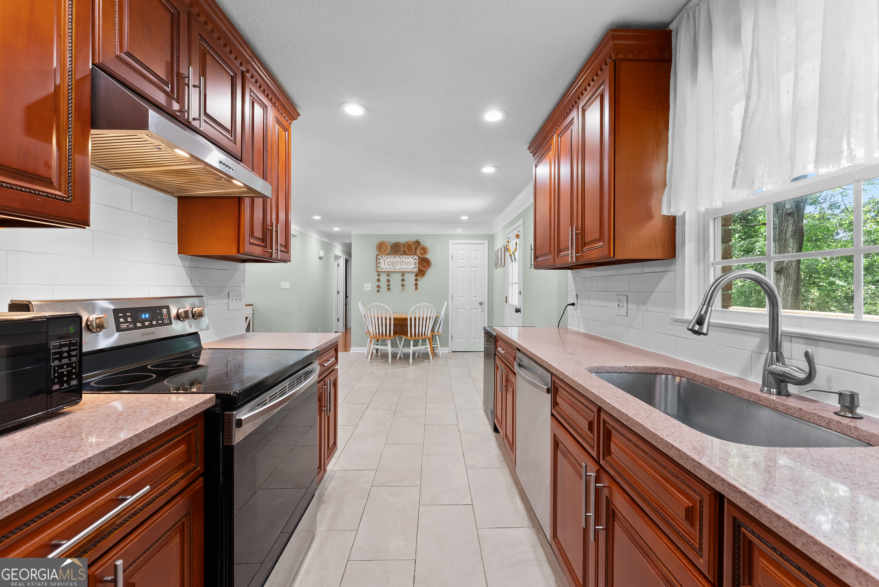 309 W Franklin Street