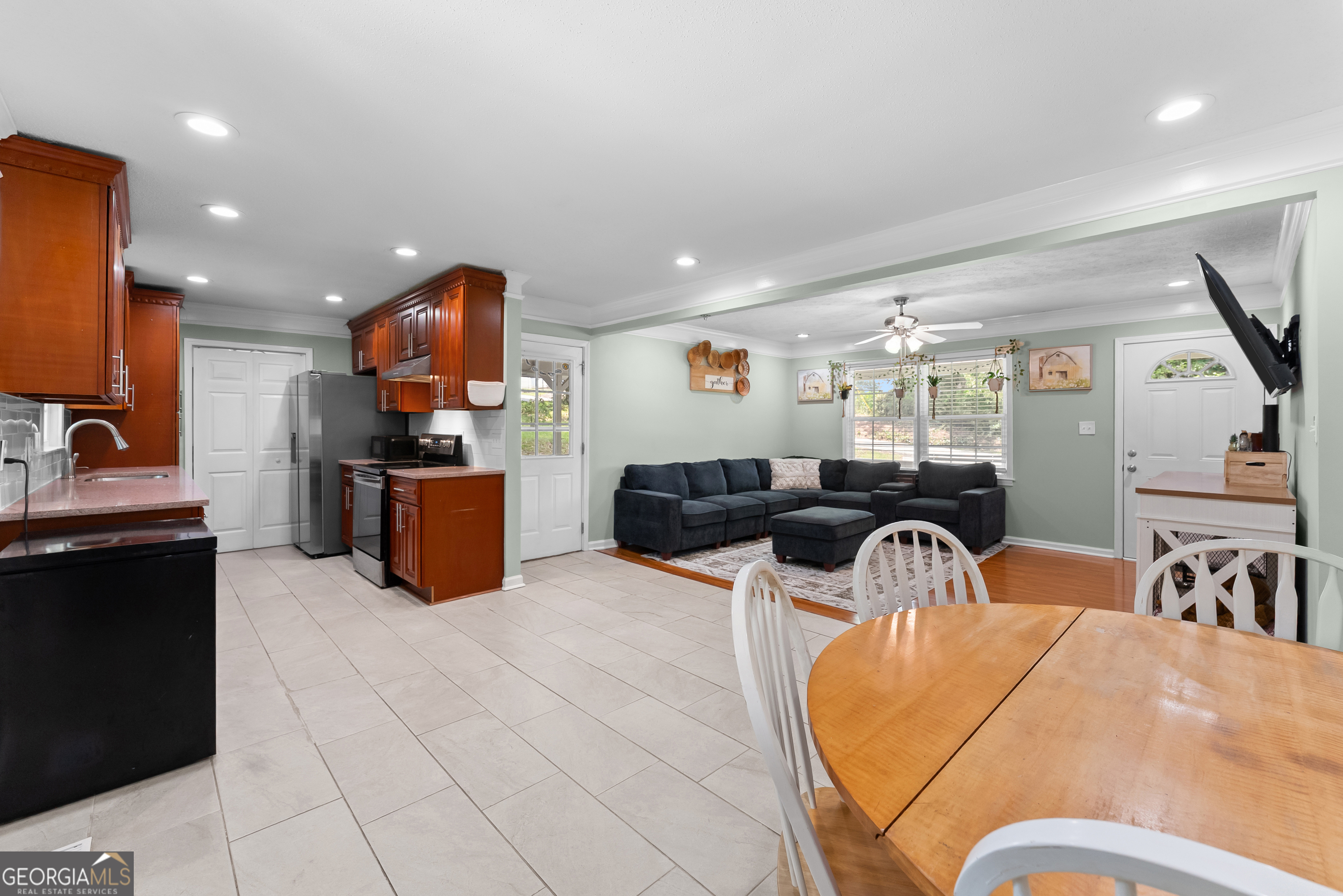 309 W Franklin Street