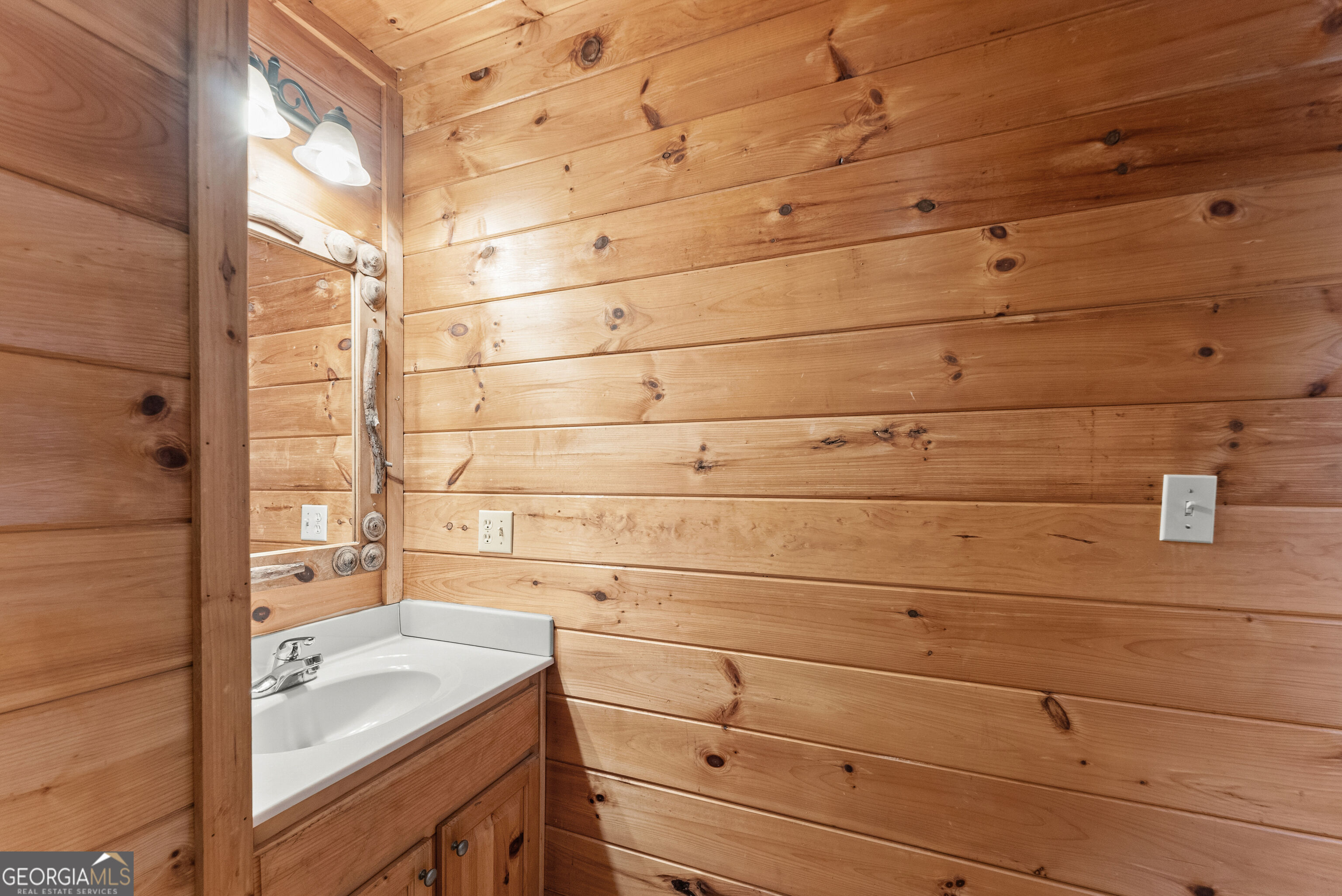 234 Old Indian Trail