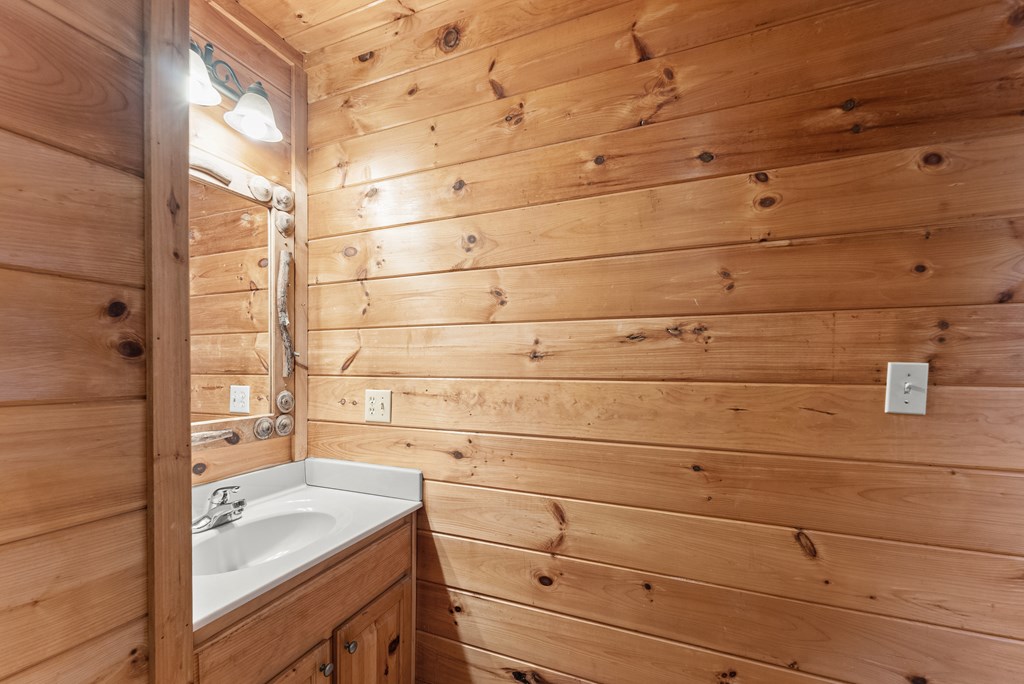 234 Old Indian Trail