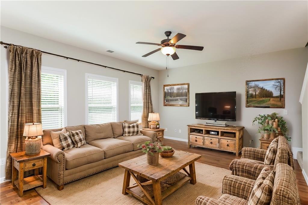 4229 Pearhaven Lane
