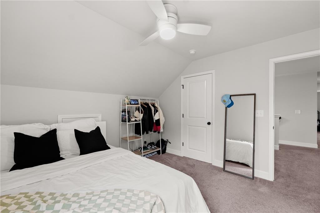 484 Huntington Lane