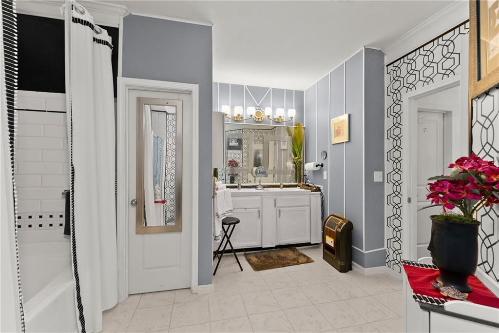 4124 Black Birch Run