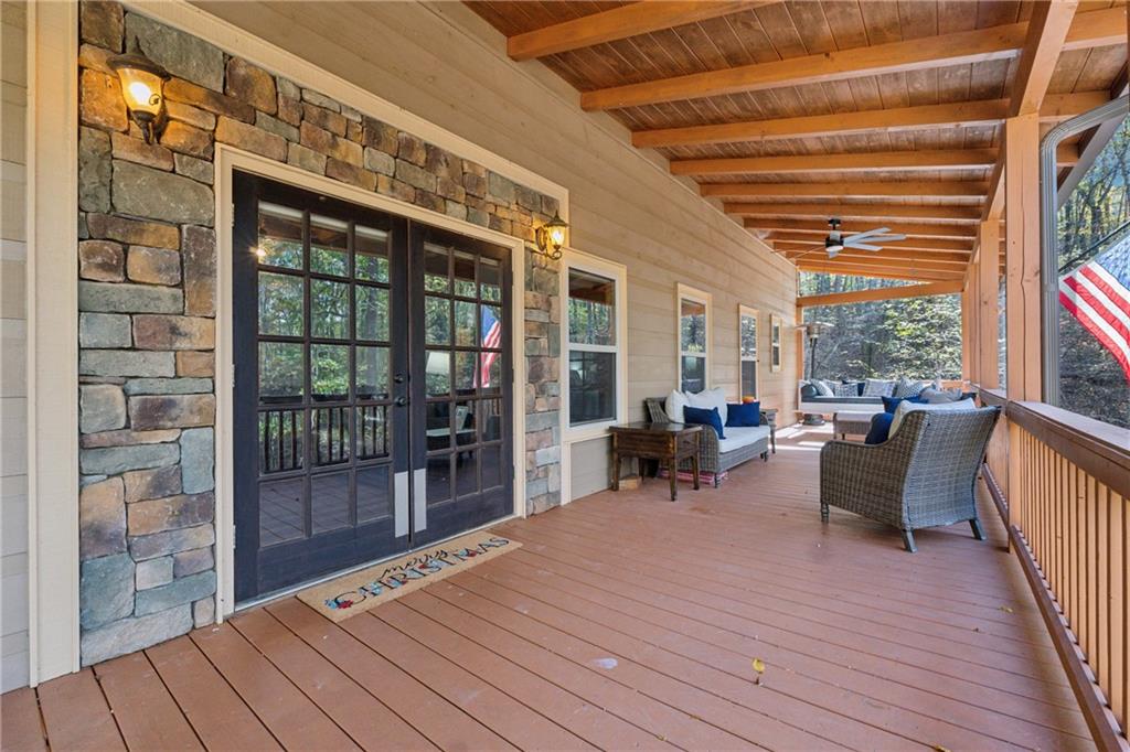188 Ayers Rock Road
