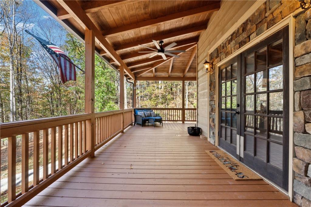 188 Ayers Rock Road