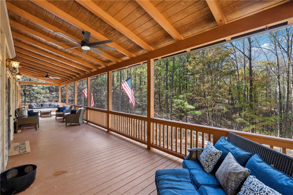 188 Ayers Rock Road