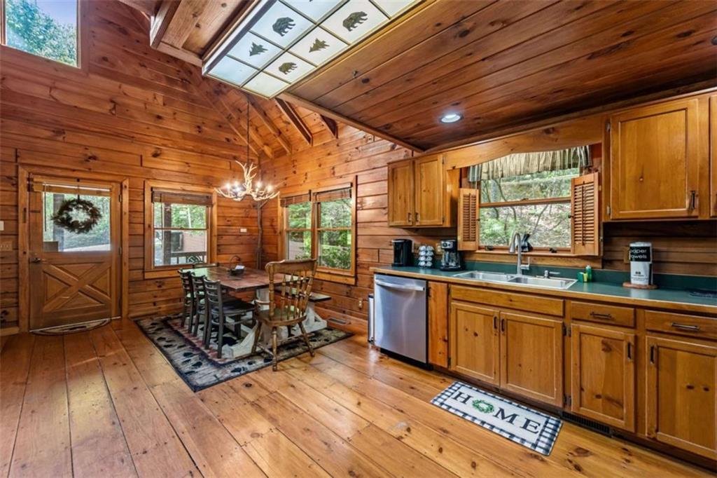 88 Indian Rock Road