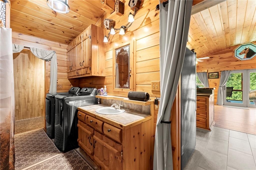 442 Dollar Road