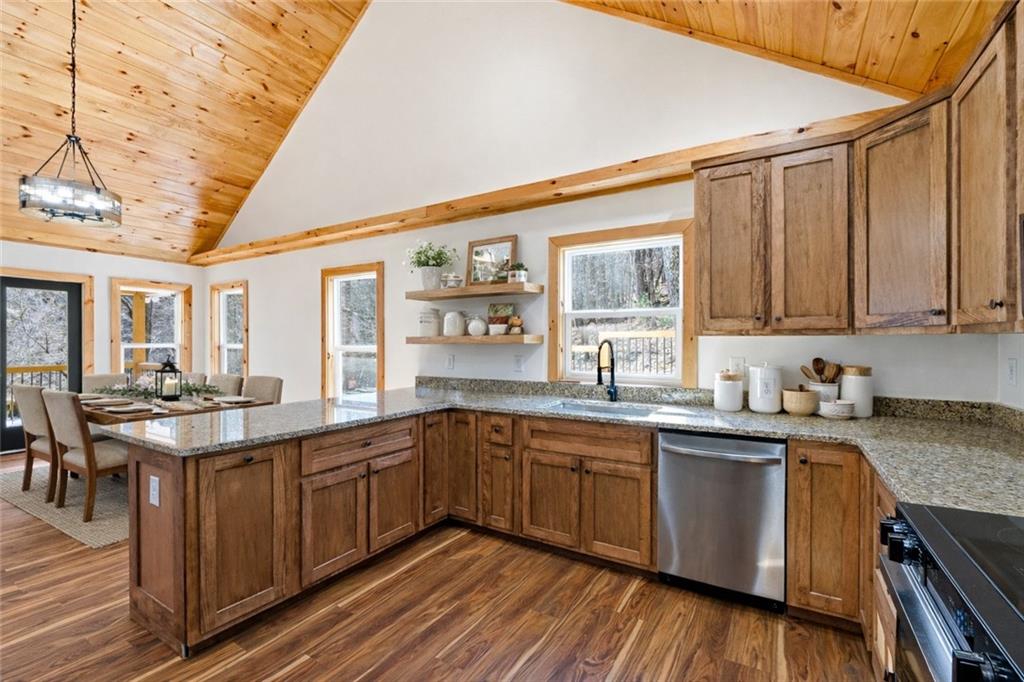1041 Mountain Oak Road