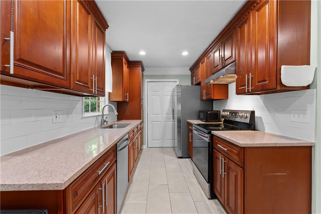 309 W Franklin Street