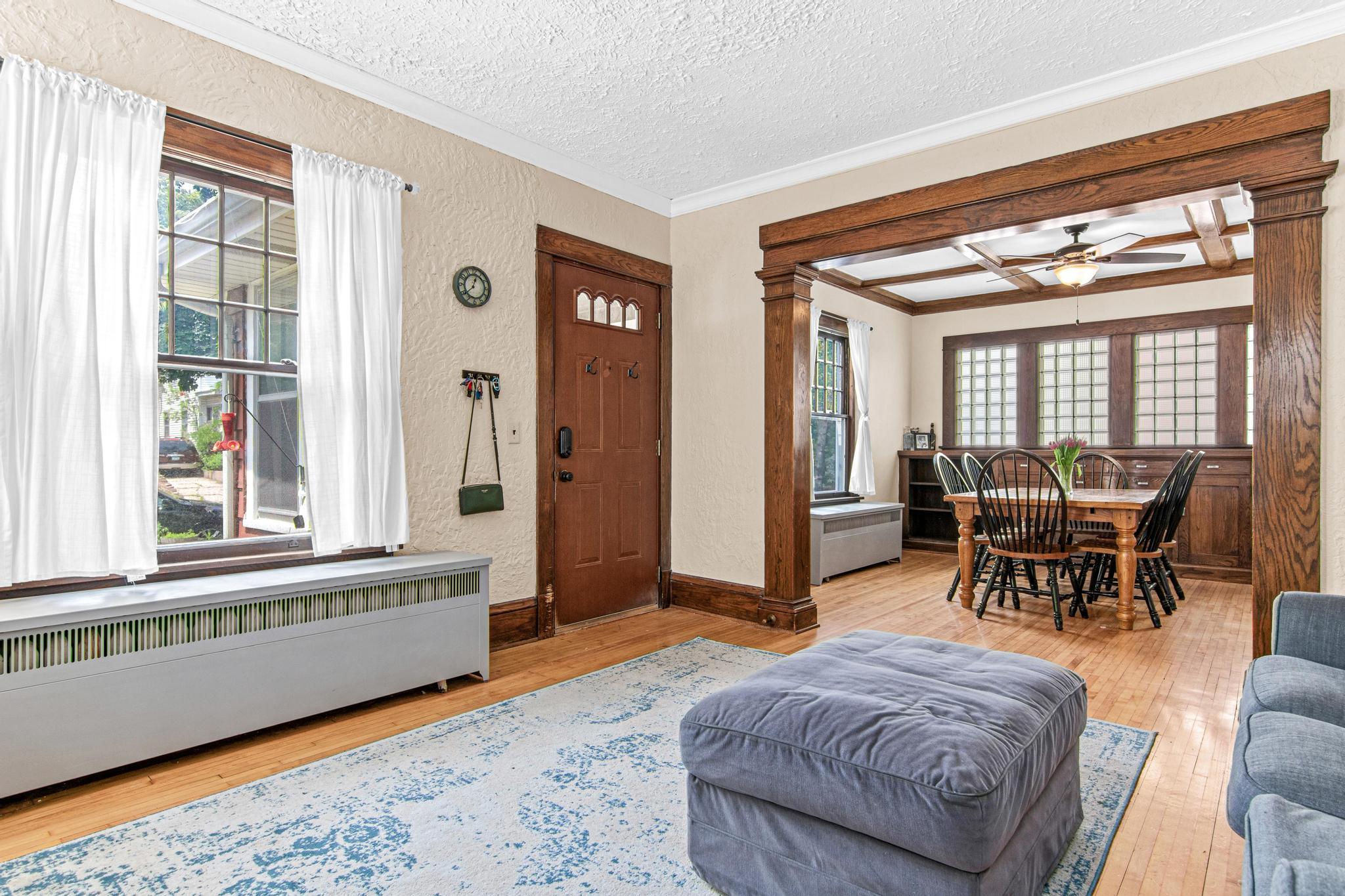 4035 Blaisdell Avenue