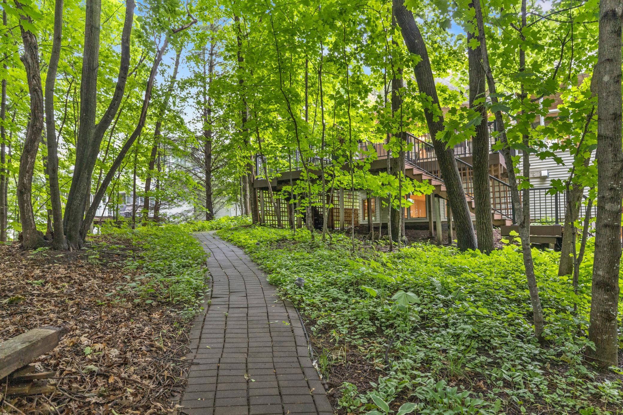 835 Weston Ridge Parkway