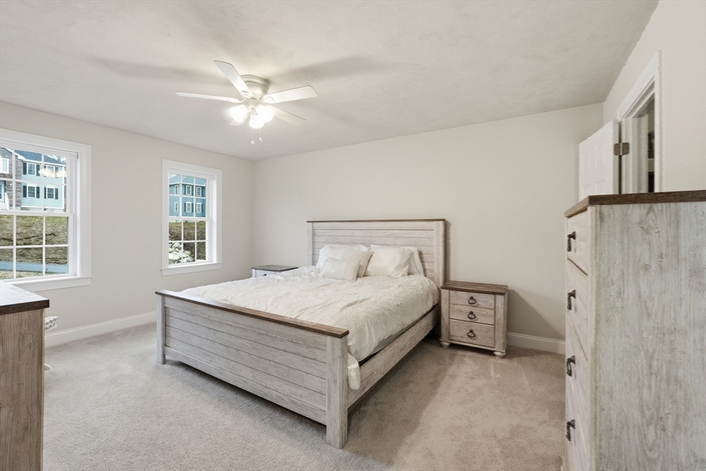 74 Deanna Dr