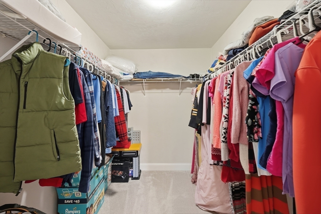 74 Deanna Dr