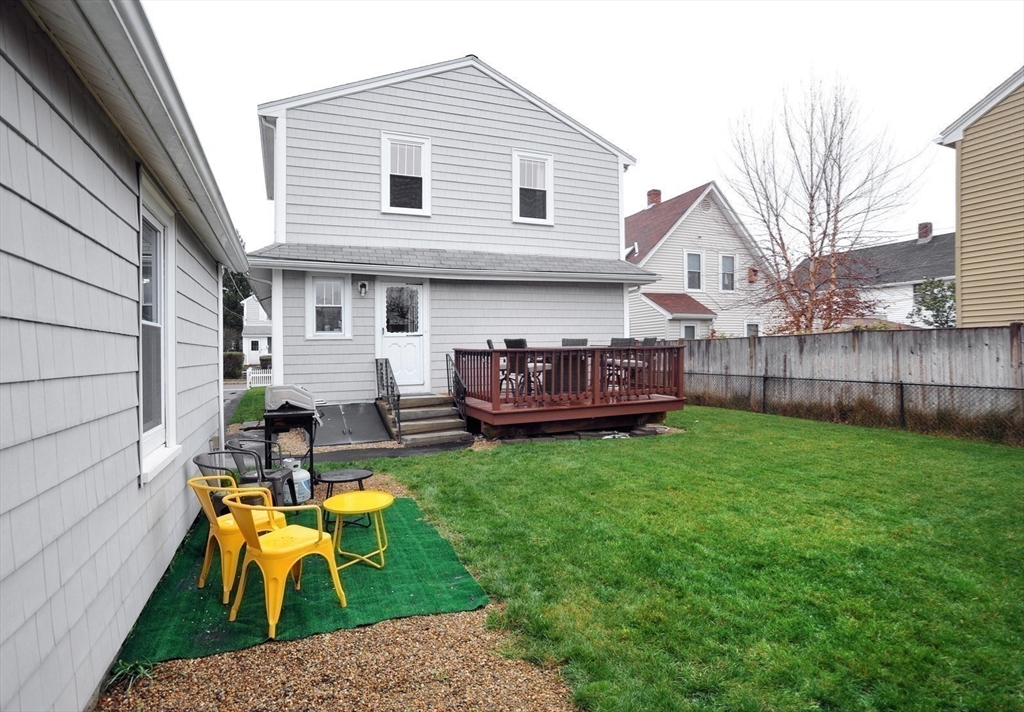 111 Darrow St