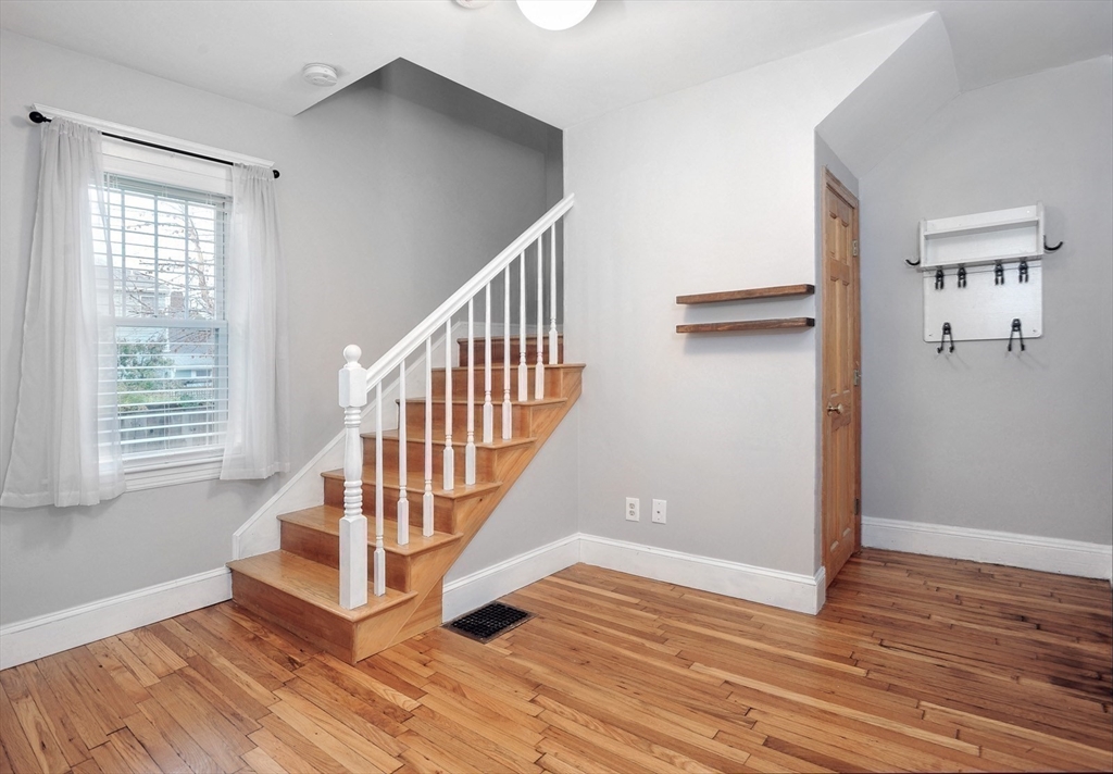 111 Darrow St