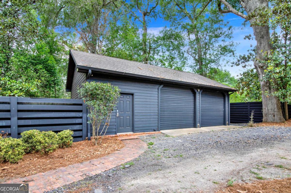 144 Kelly Street