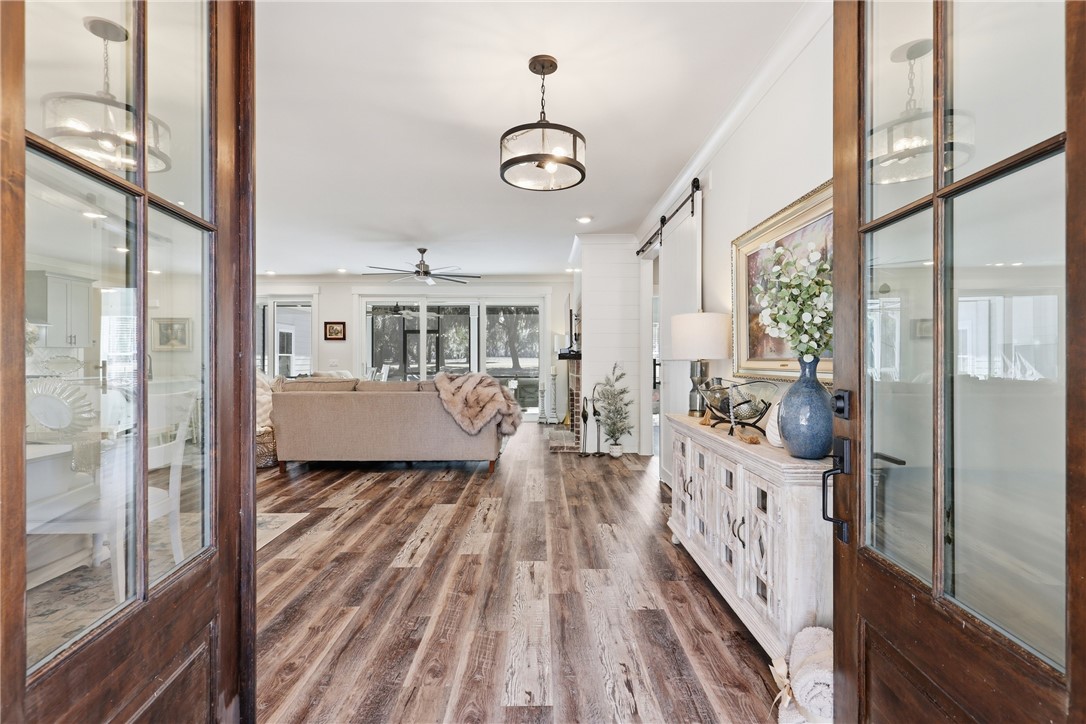 1727 Oak Forest Drive NE