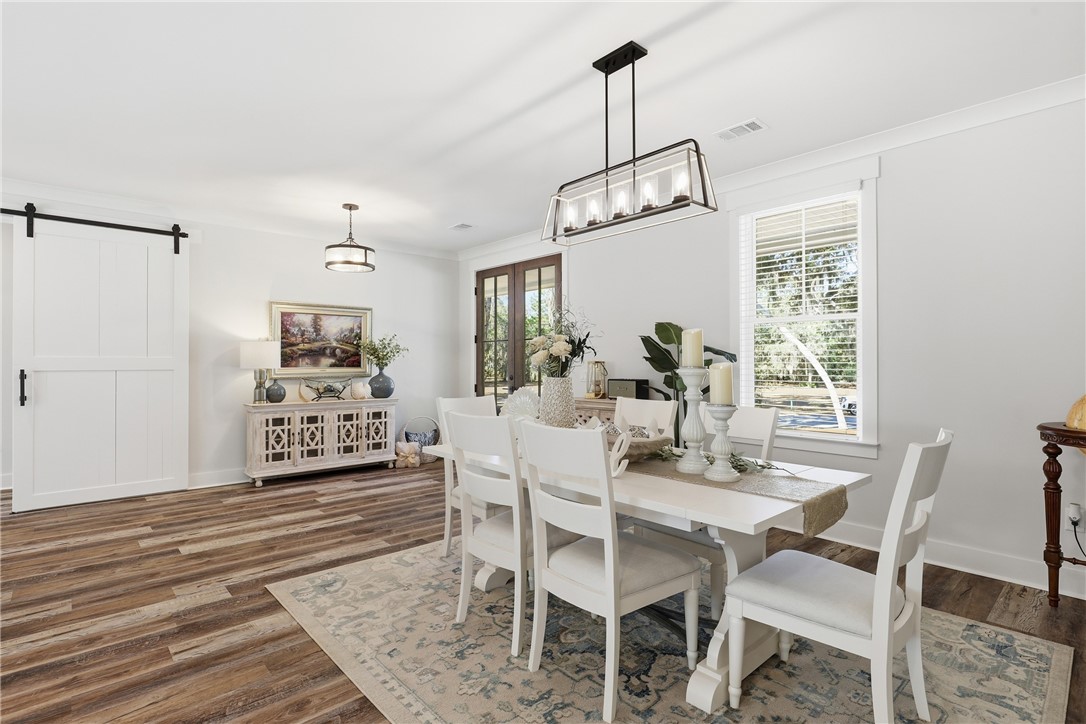 1727 Oak Forest Drive NE