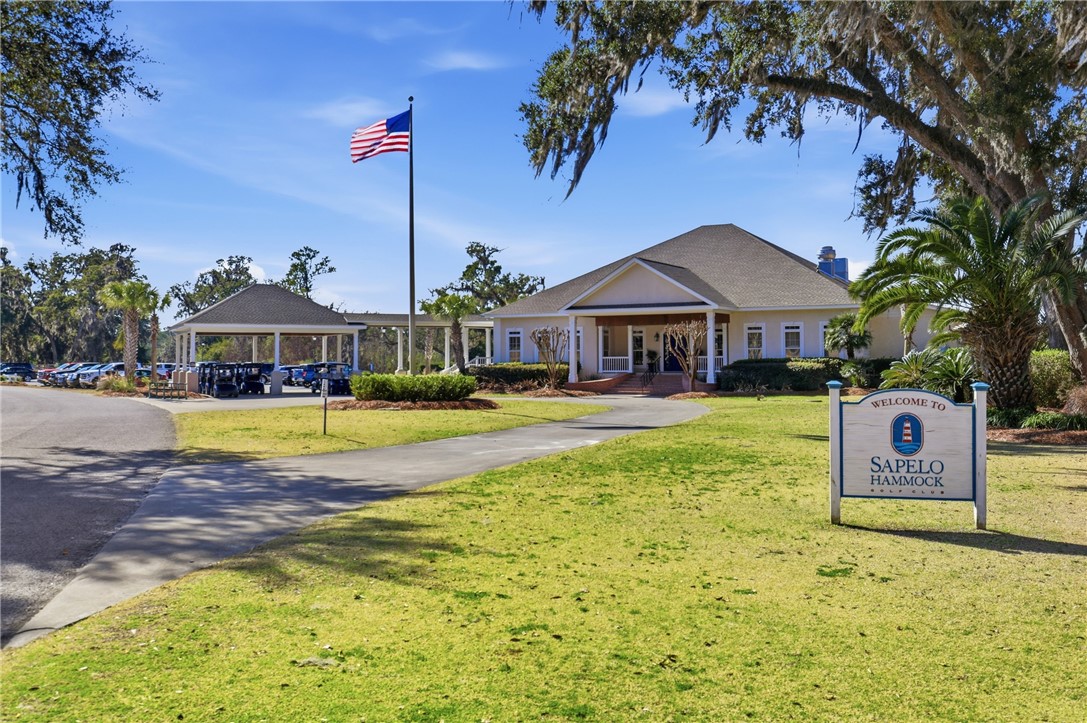 1727 Oak Forest Drive NE