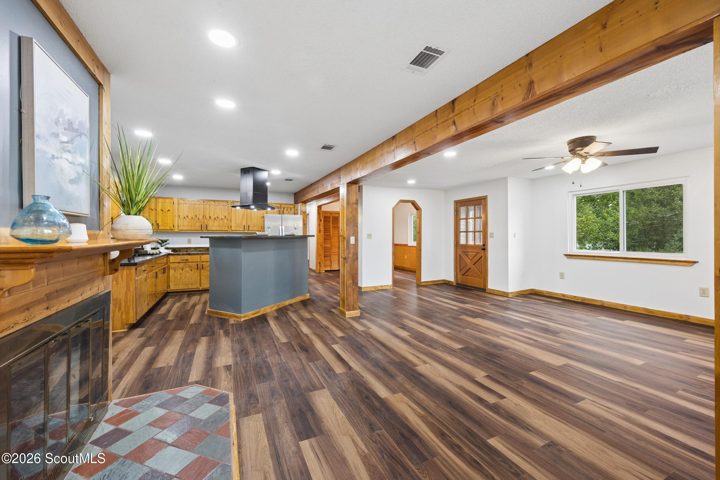 1425 Blythe Island Drive
