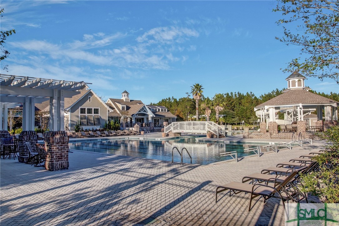 209 Claremont Way