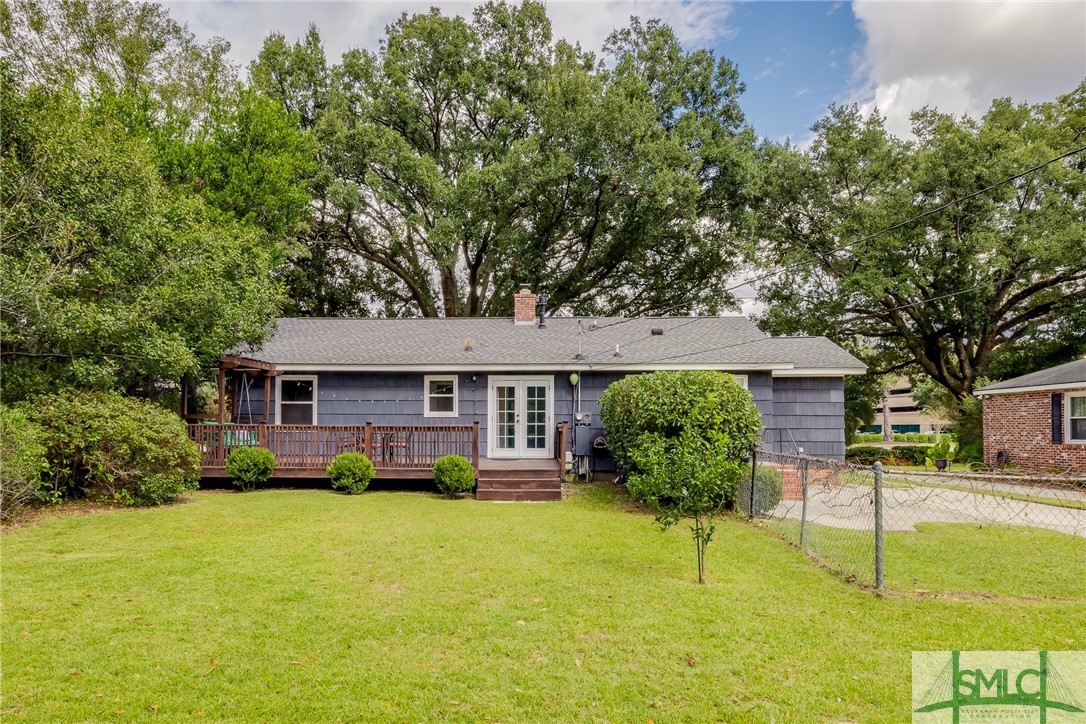 315 E DeRenne Avenue