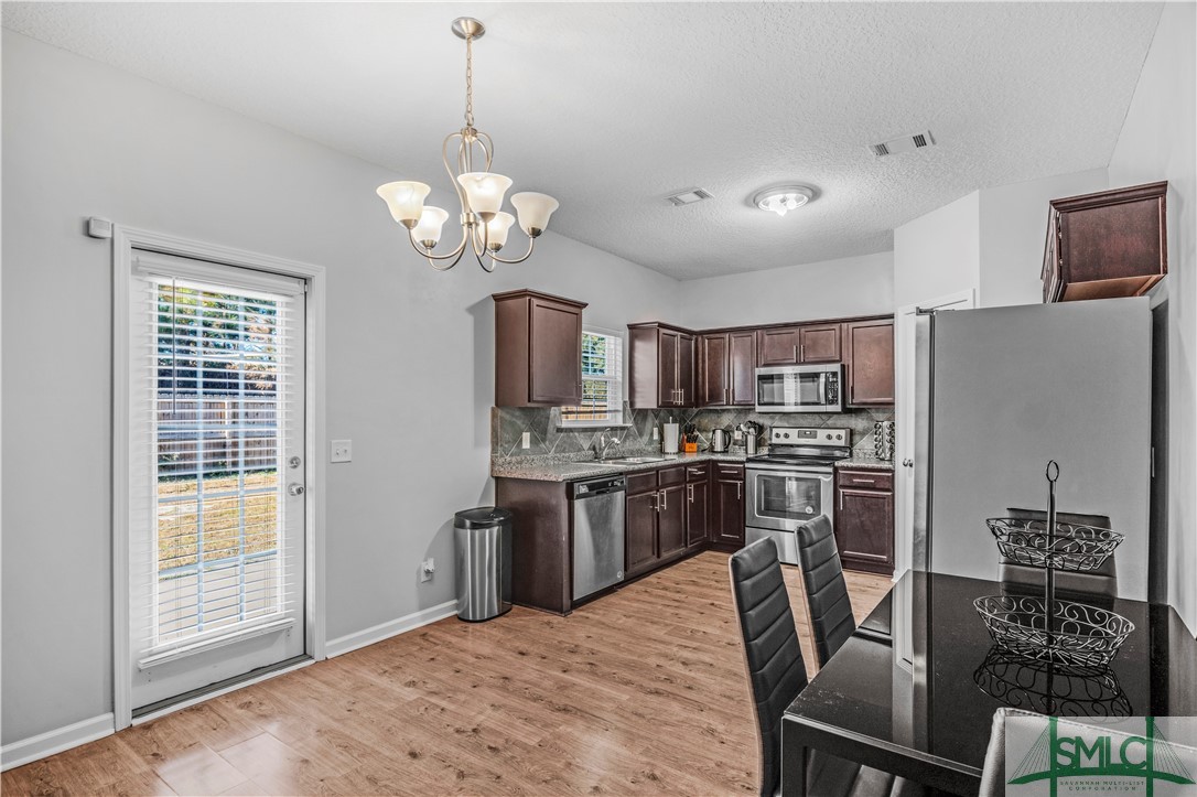 1904 Wiregrass Way