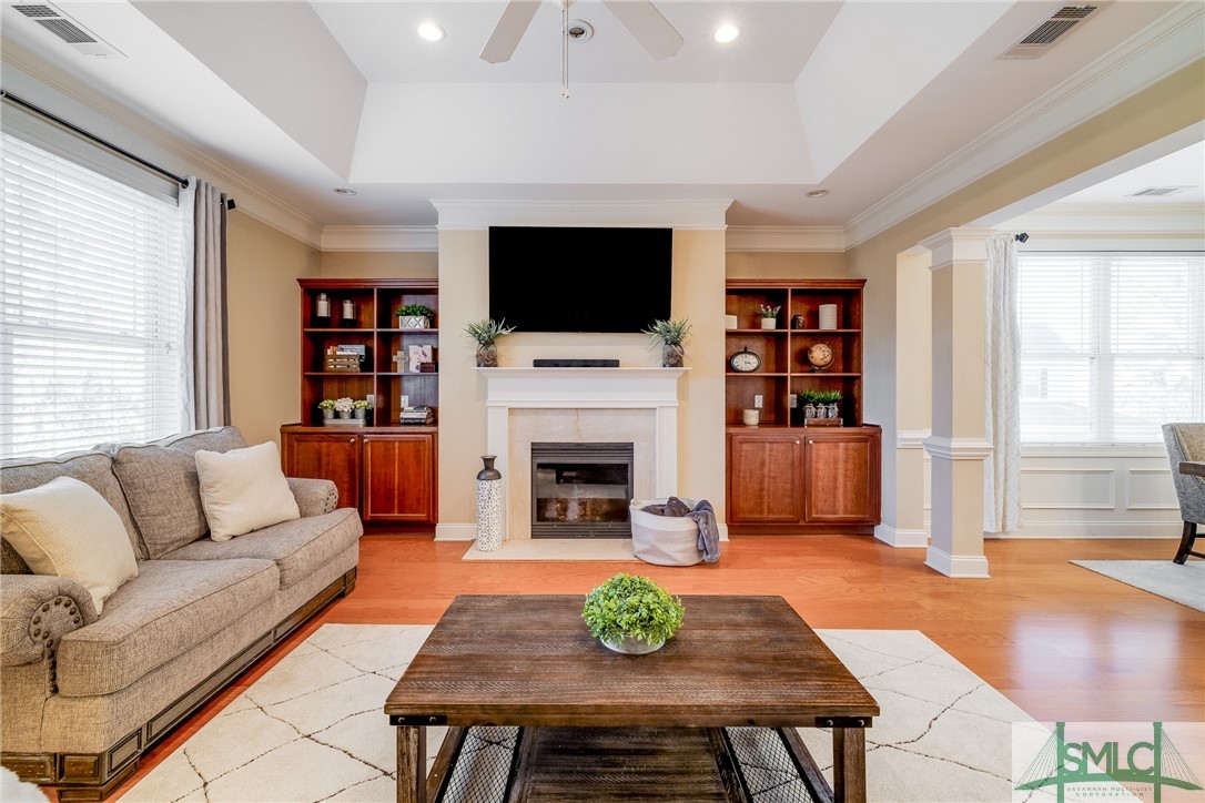 404 River Oaks Drive