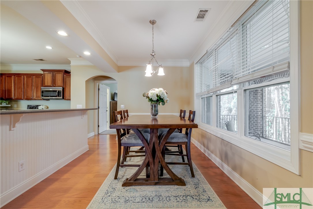 404 River Oaks Drive