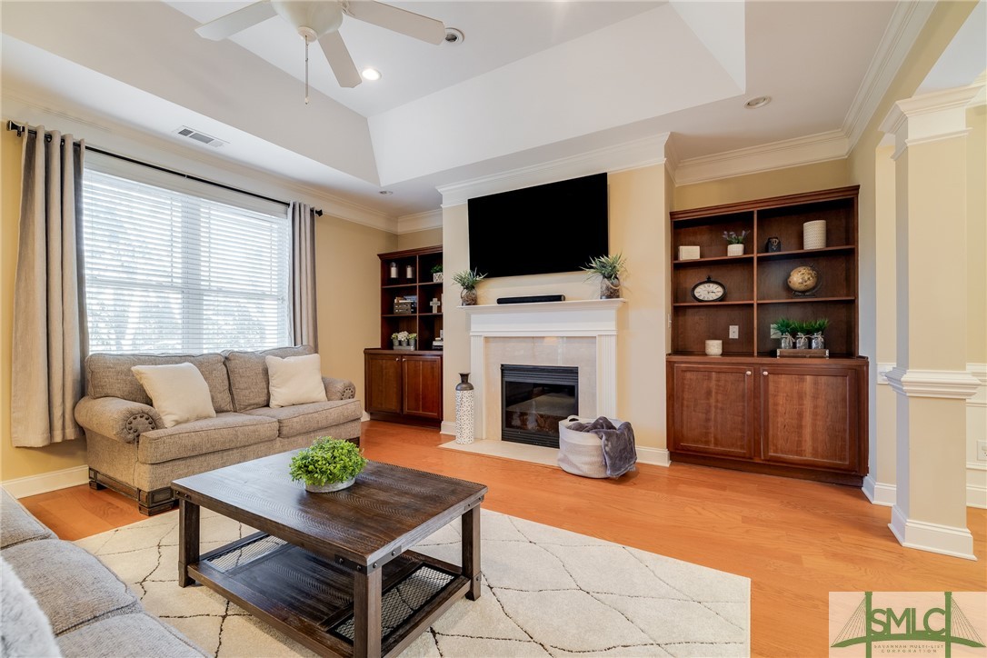 404 River Oaks Drive