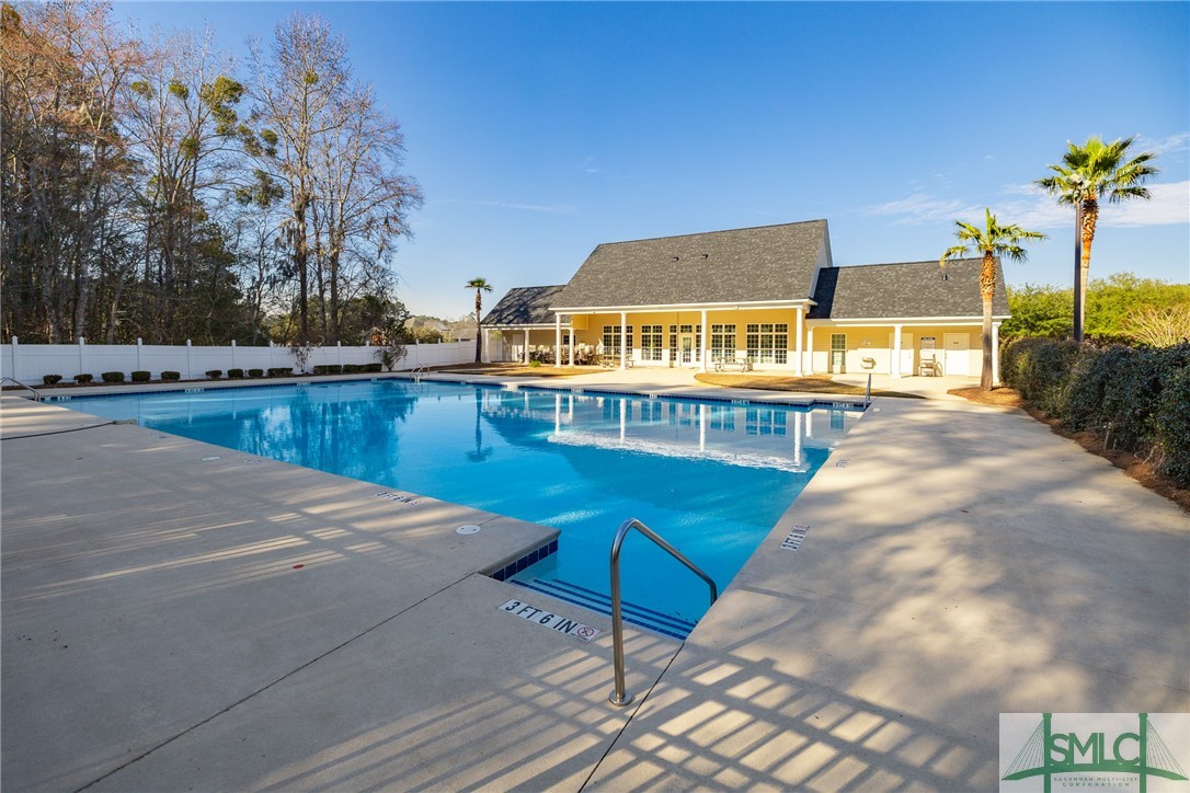 24 Raintree Way