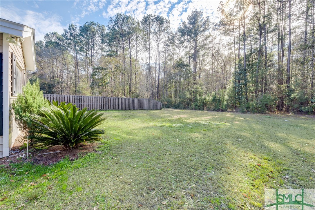 24 Raintree Way
